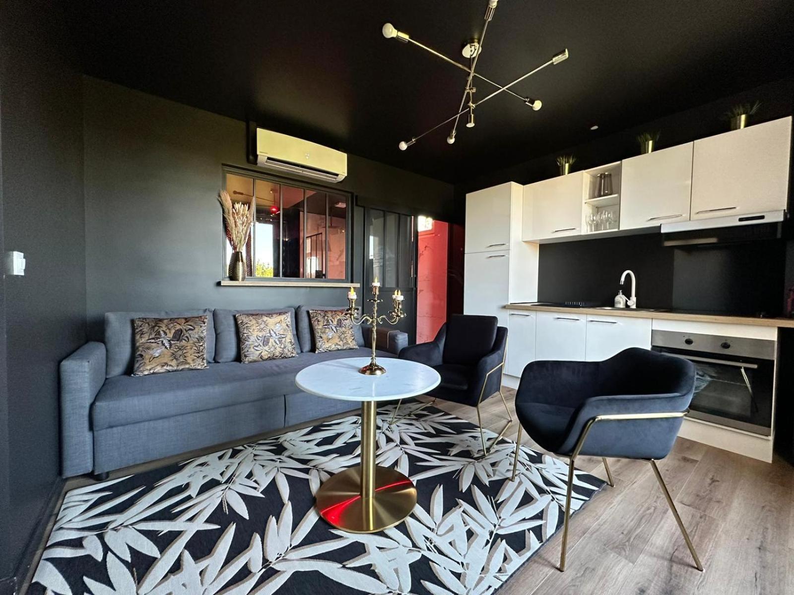 Suite Meg Esbly Extérieur photo